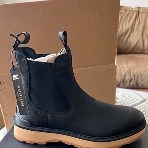 Sorel Hi Line Chelsea Boots